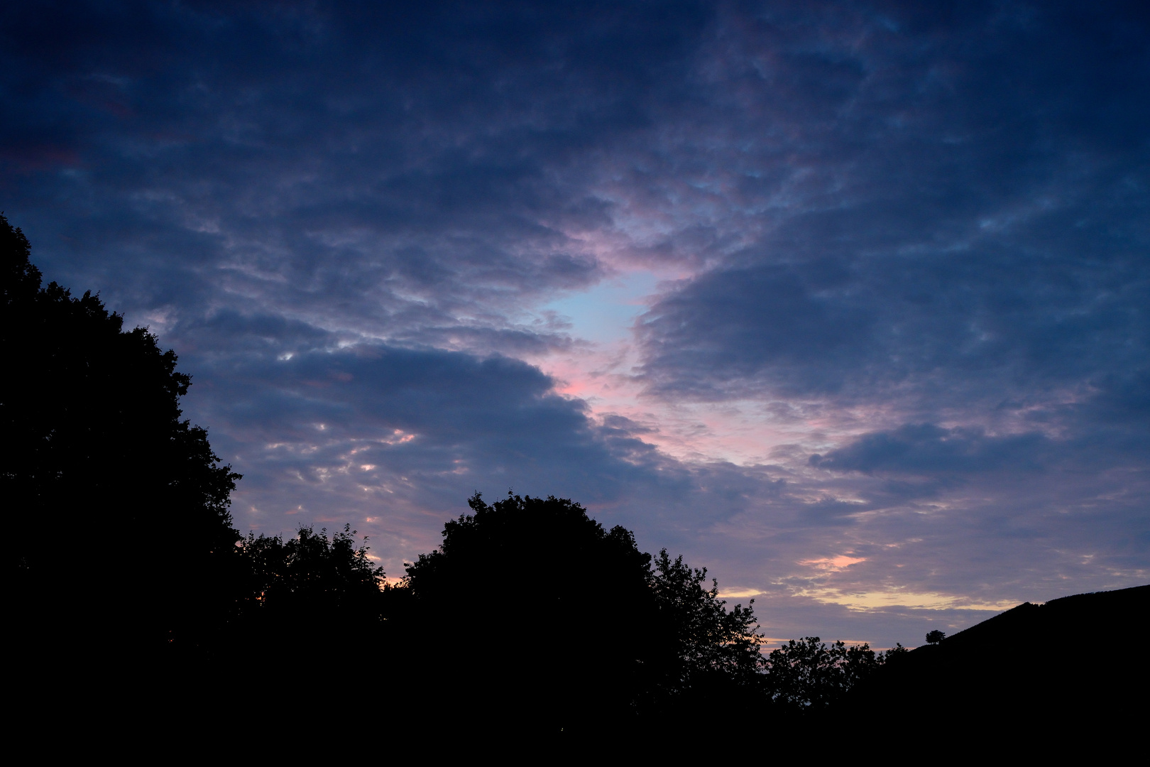 Wolken nach dem Sonnenuntergang