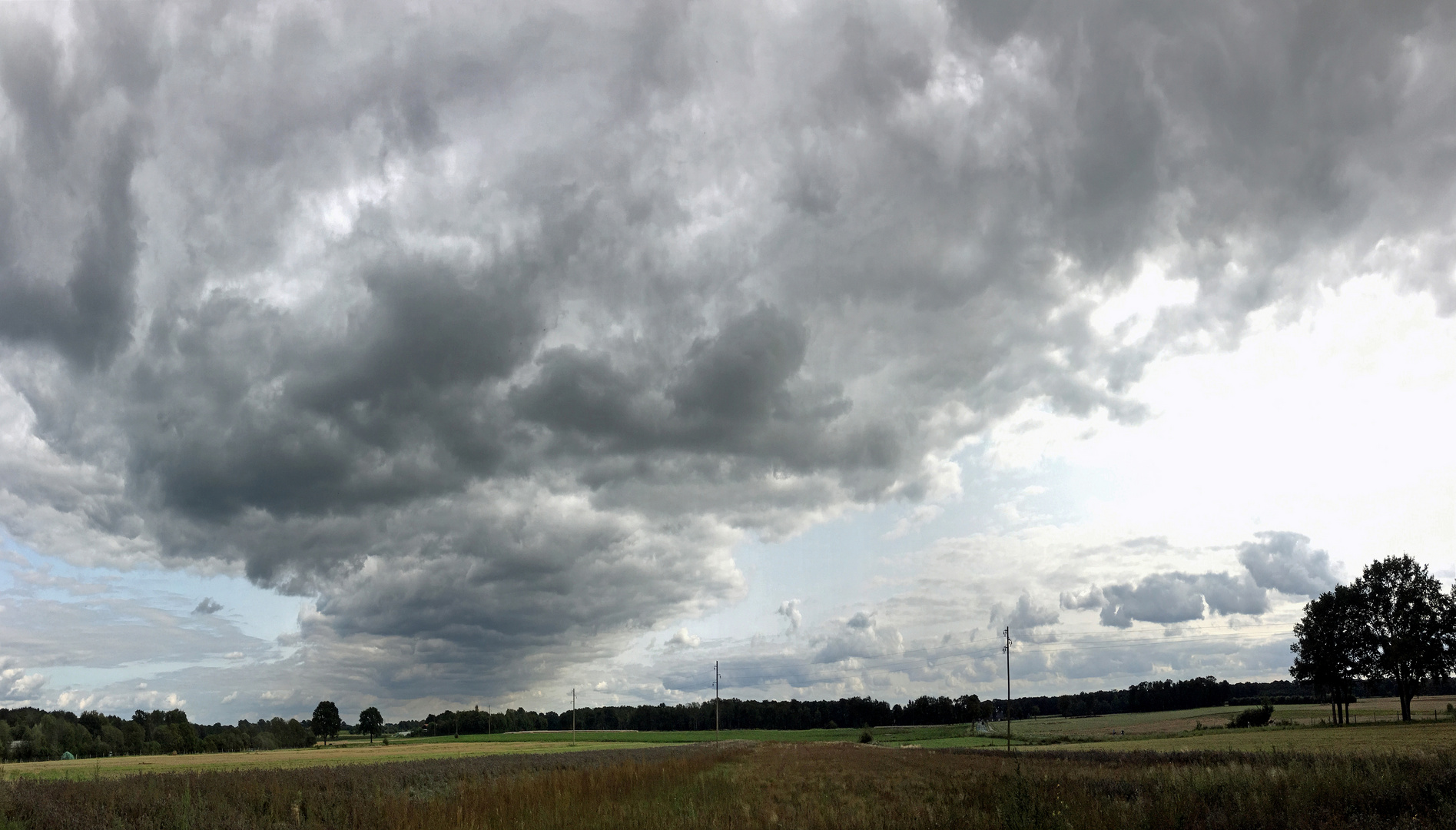 Wolken Trichter ...