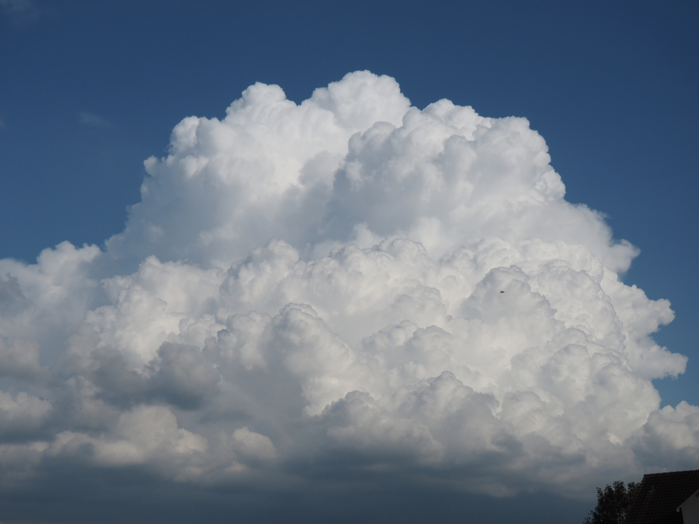 Wolken tümen sich auf 2