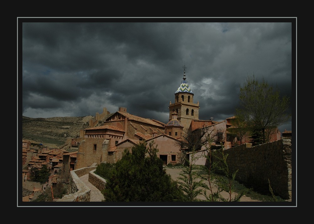 Wolken über Albarracin