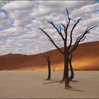 Wolken über dem Deadvlei