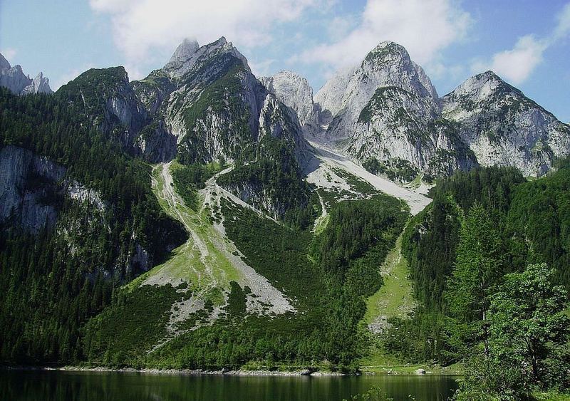 Wolken über dem Gosaukamm