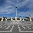 Wolken über dem Heldenplatz (Budapest)