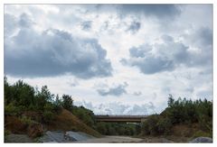 Wolken über dem Kalksteinbruch