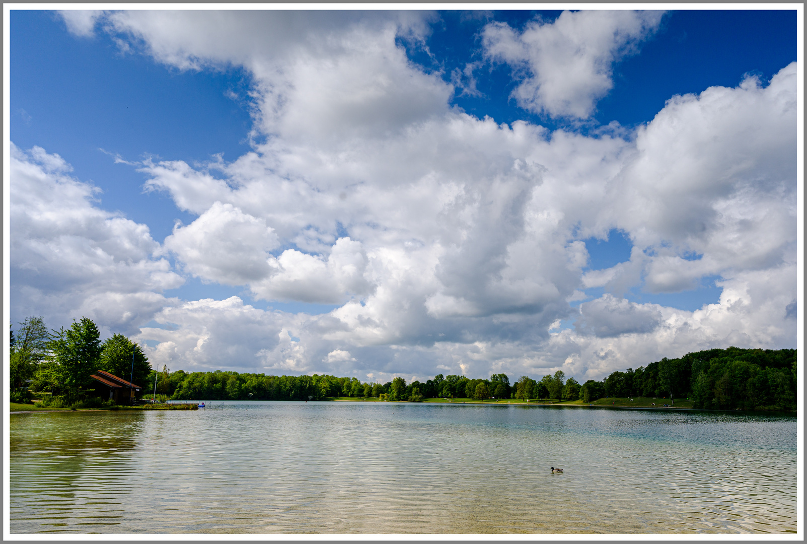 Wolken über dem Karlsfelder See