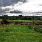 WOLKEN ÜBER DEM LAND