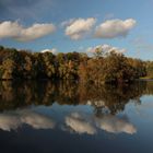 Wolken über dem Quellenteich