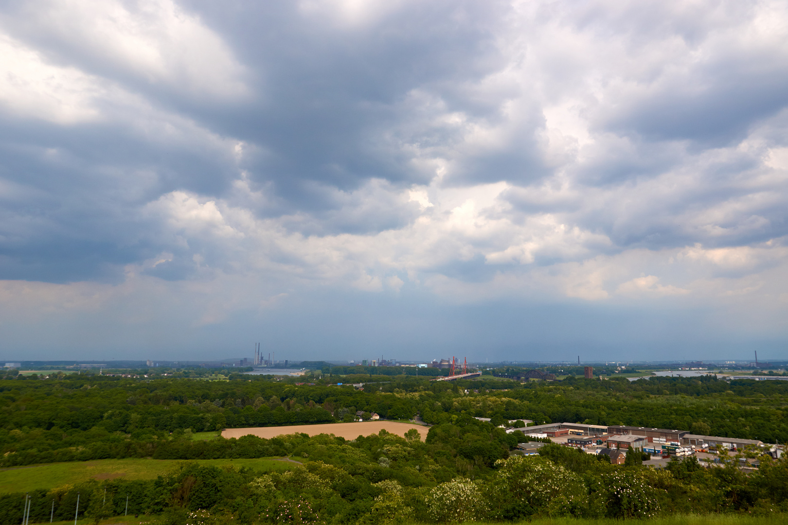 Wolken über dem Ruhrgebiet