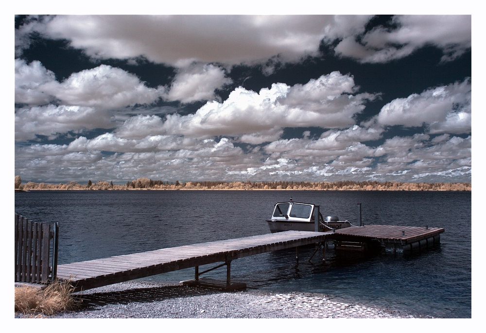 Wolken über dem See