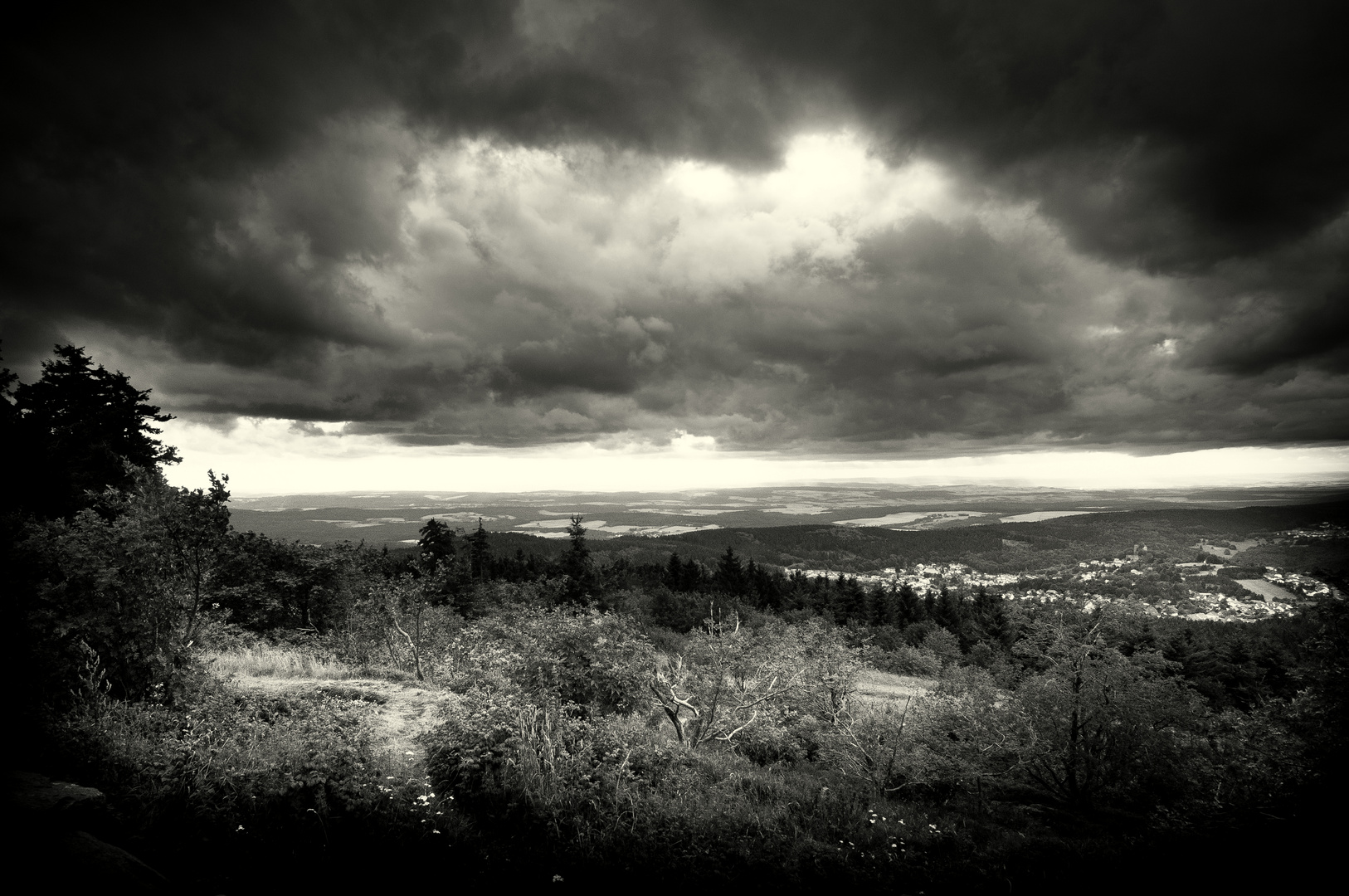 Wolken über dem Taunus