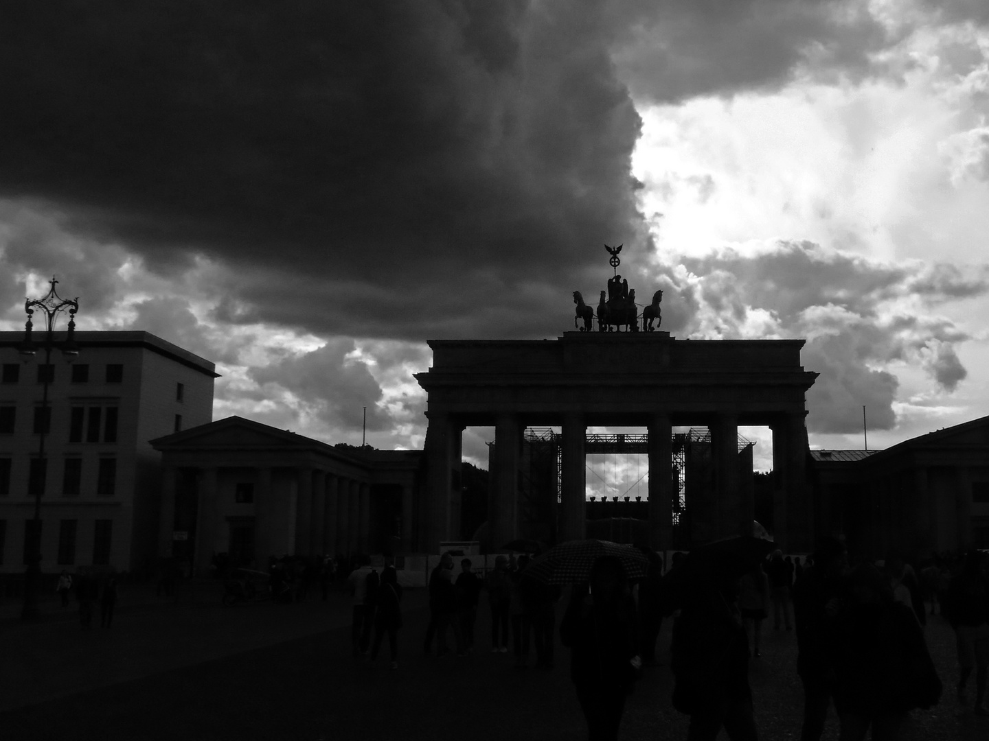 Wolken über dem Tor