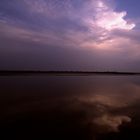 Wolken über dem Wasser