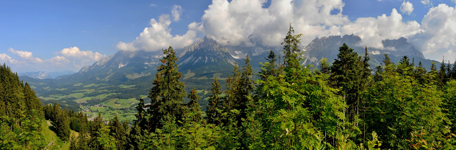 Wolken über dem Wilden Kaiser