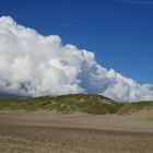 Wolken über den Dünen