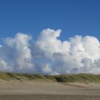 Wolken über den Dünen