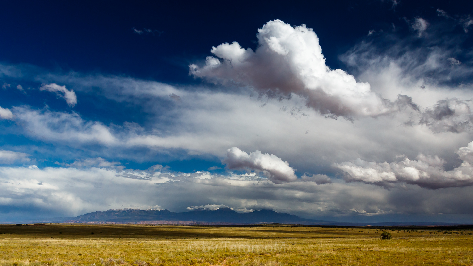 Wolken über der Prärie