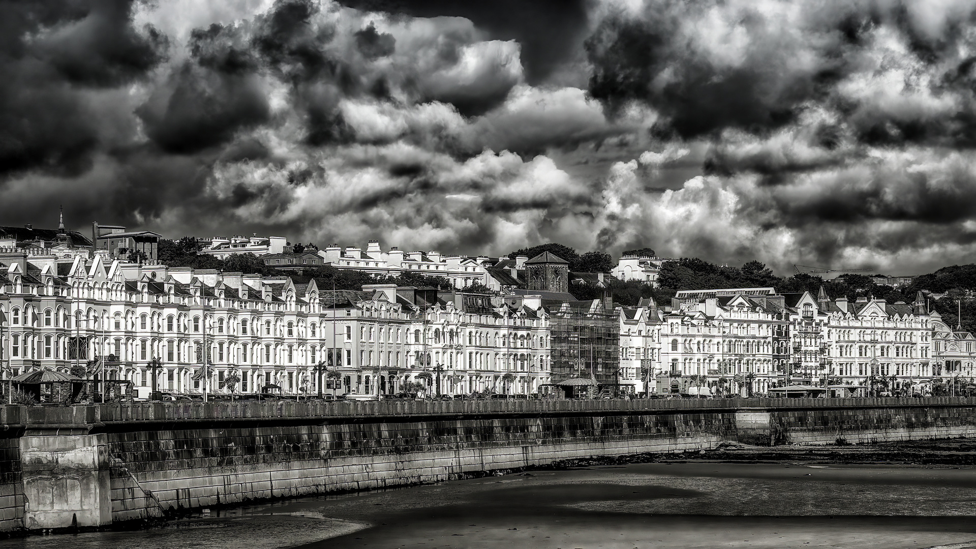 Wolken über Douglas