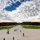 Wolken über Gloriette