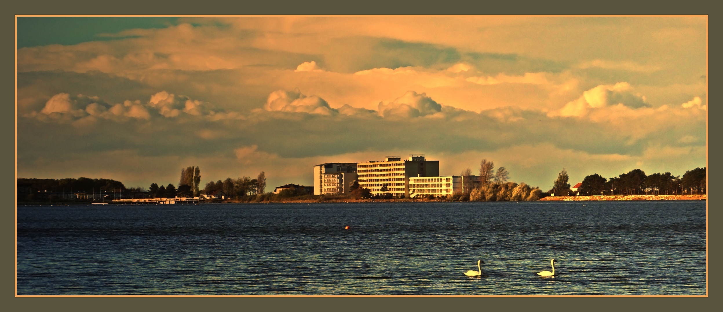 wolken über heiligenhafen