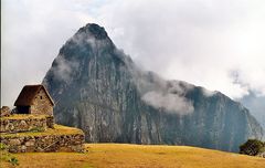 Wolken über Machu Picchu