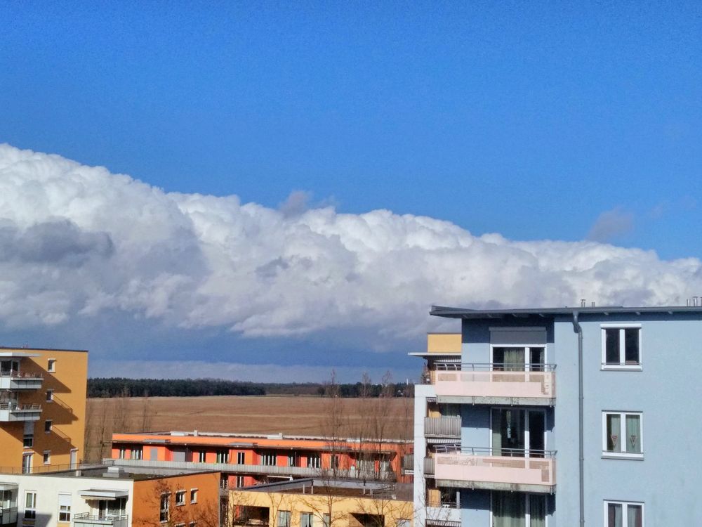 Wolken über münchner Norden 2