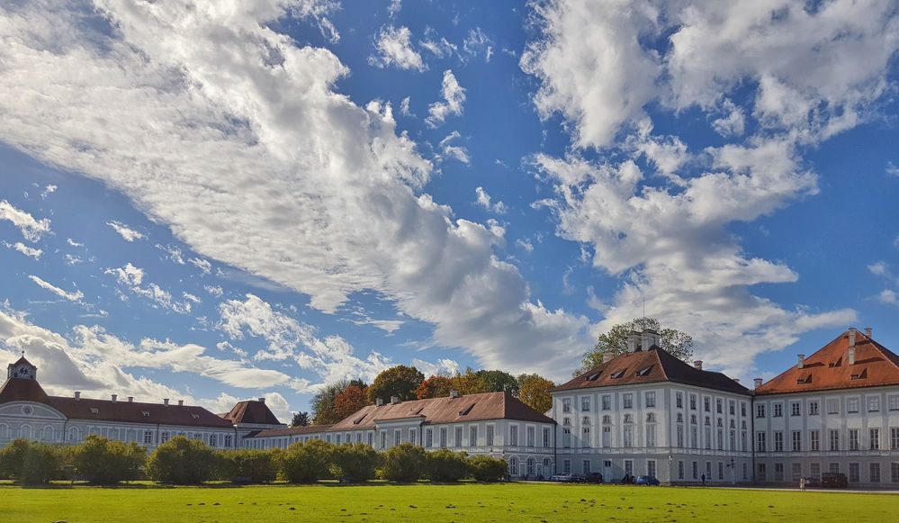 Wolken über Nymphenburg