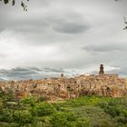 Wolken über Pitigliano