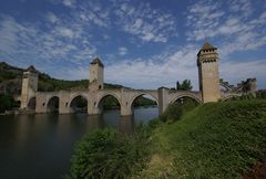 Wolken über Pont Valentre