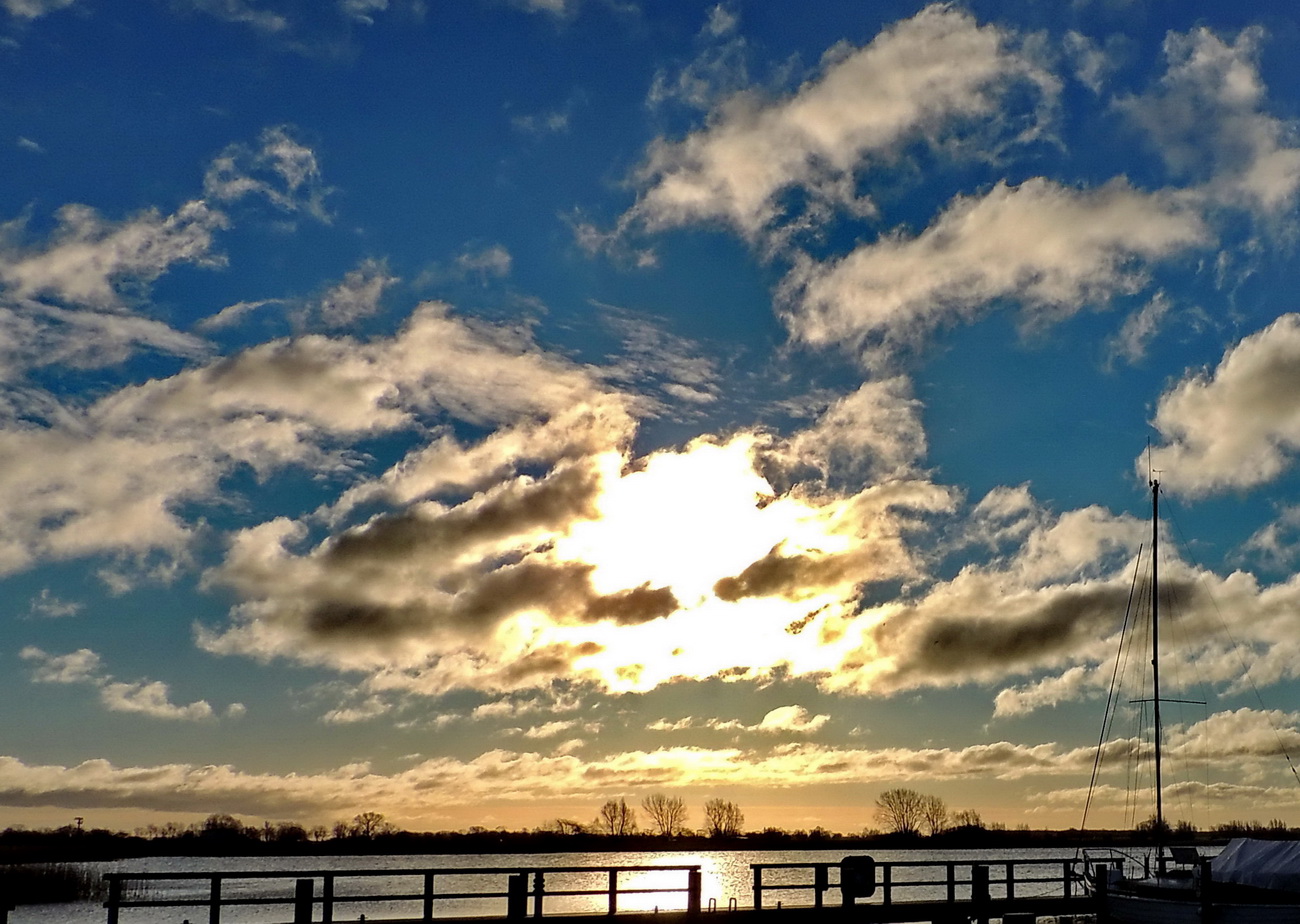 Wolken über Puddeminer Wiek