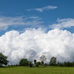 Wolken über Smålands Feldern und Wäldern (1)