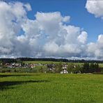 Wolken über unserem Dorf...