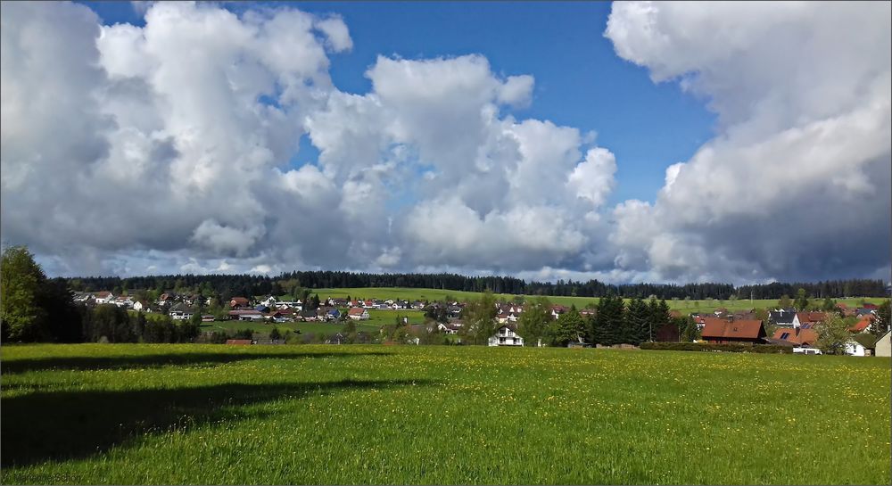 Wolken über unserem Dorf...