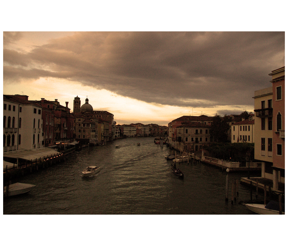 Wolken über Venedig