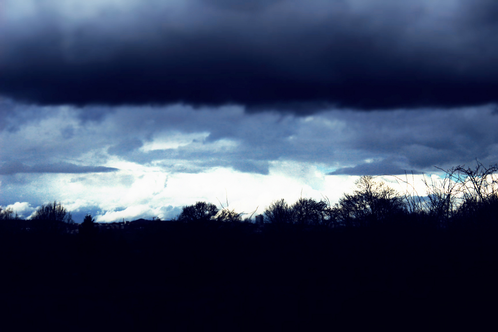 Wolken über Waldau