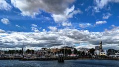 Wolken über Warnemünde