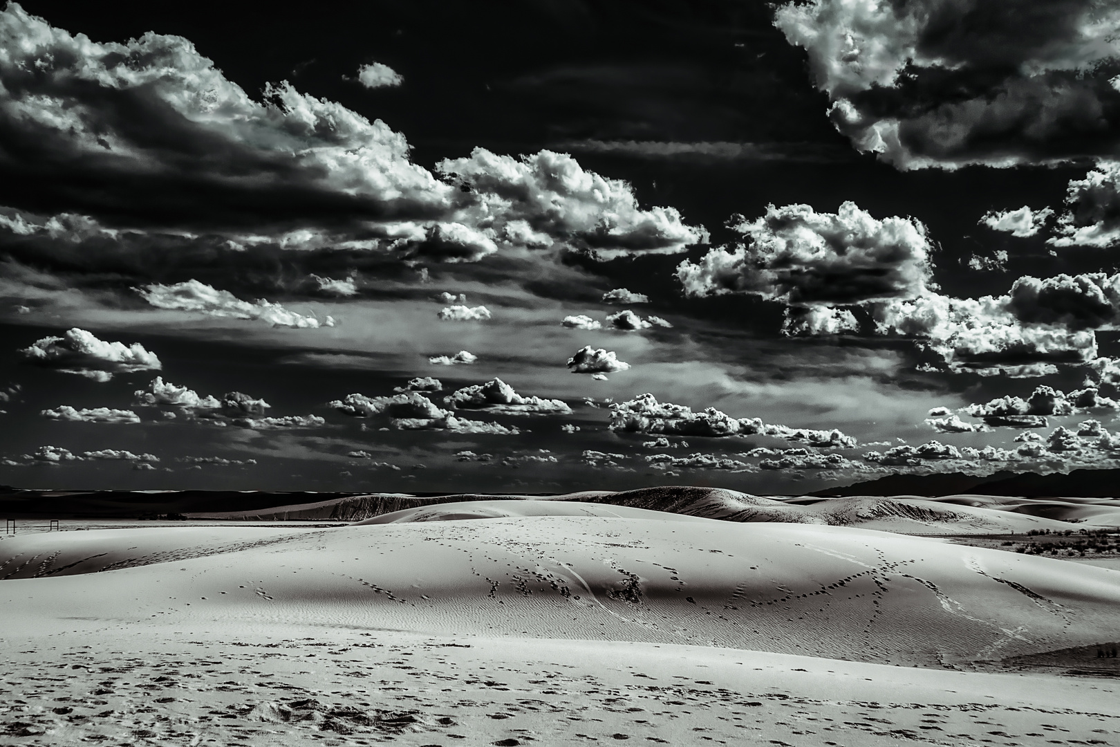 Wolken über White Sands