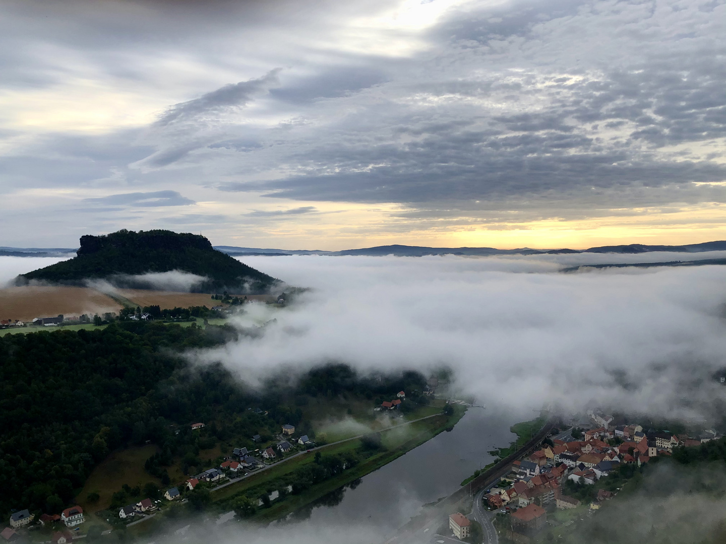 Wolken um den Lilienstein