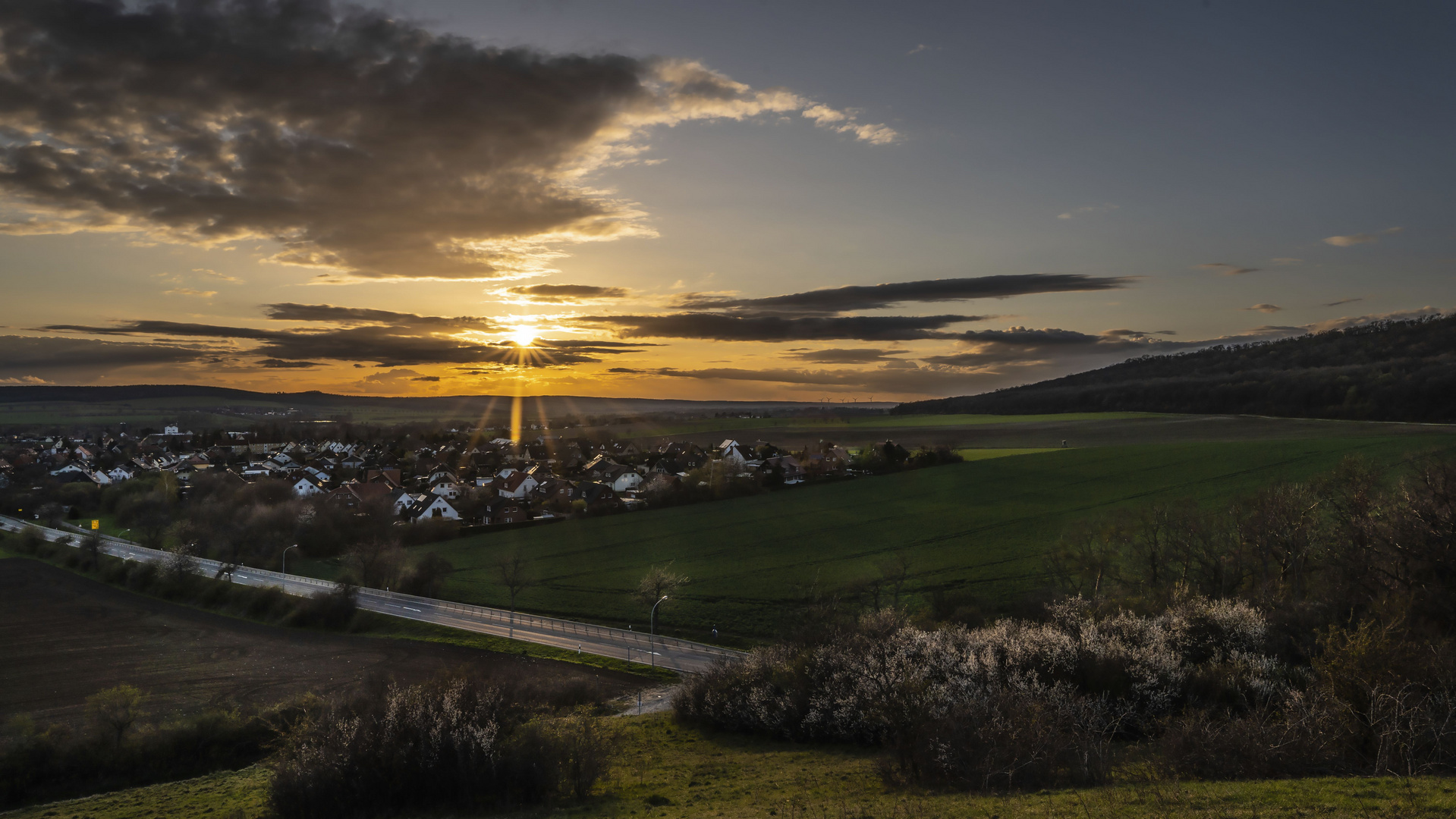 Wolken und Abendsonne eingefangen