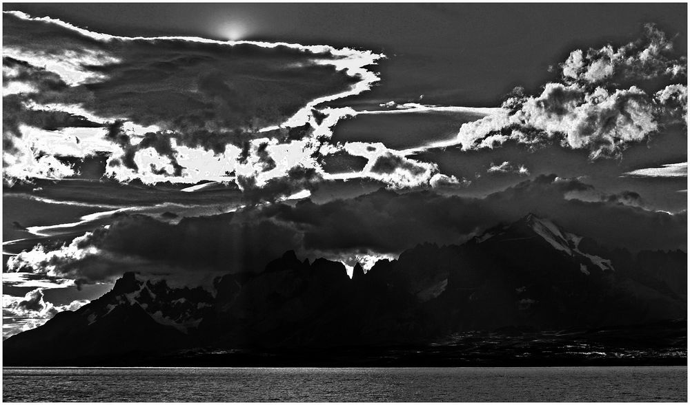 Wolken und Berge in Chile ...