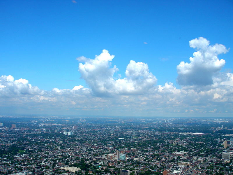 Wolken und Erde