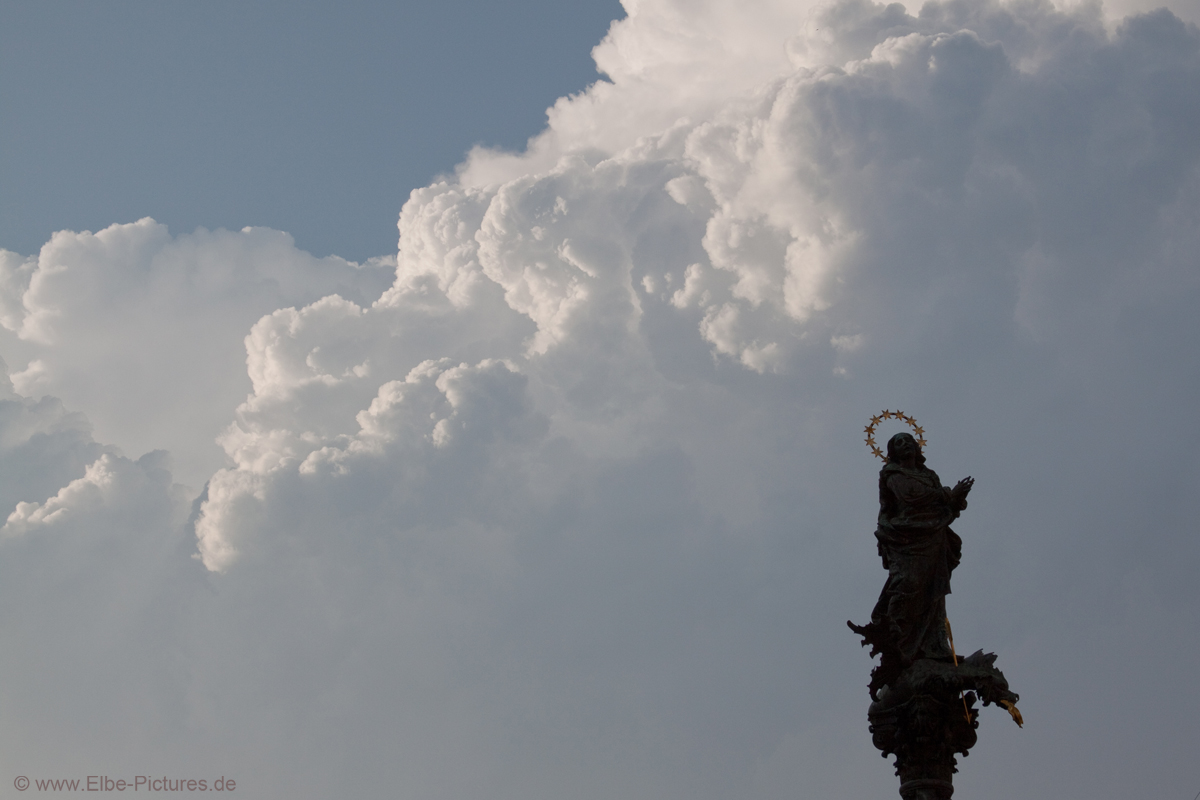 Wolken und Licht