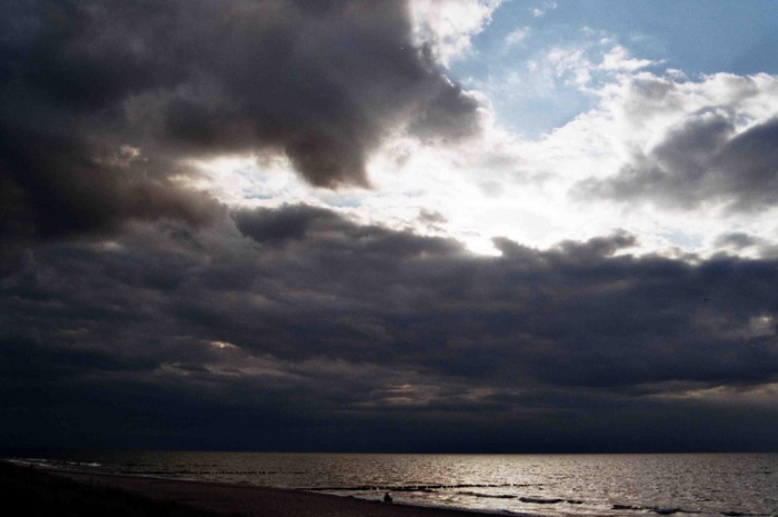 Wolken und Meer