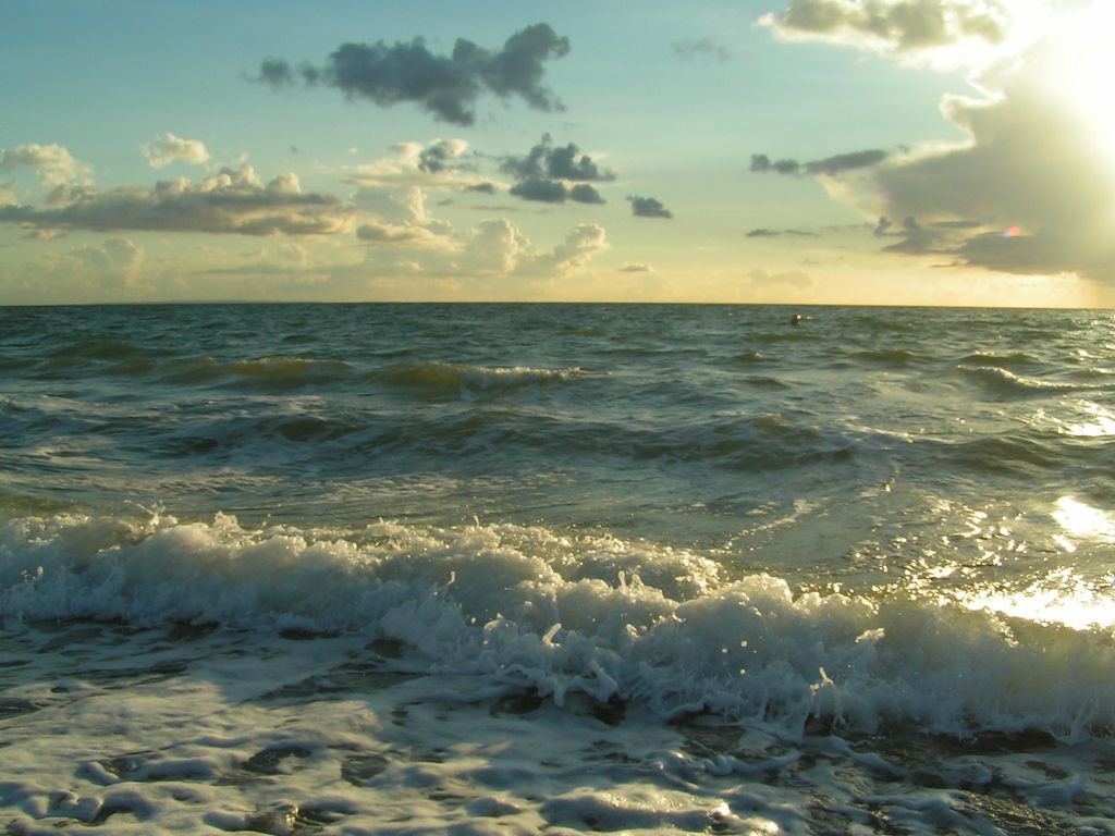 Wolken und Meer