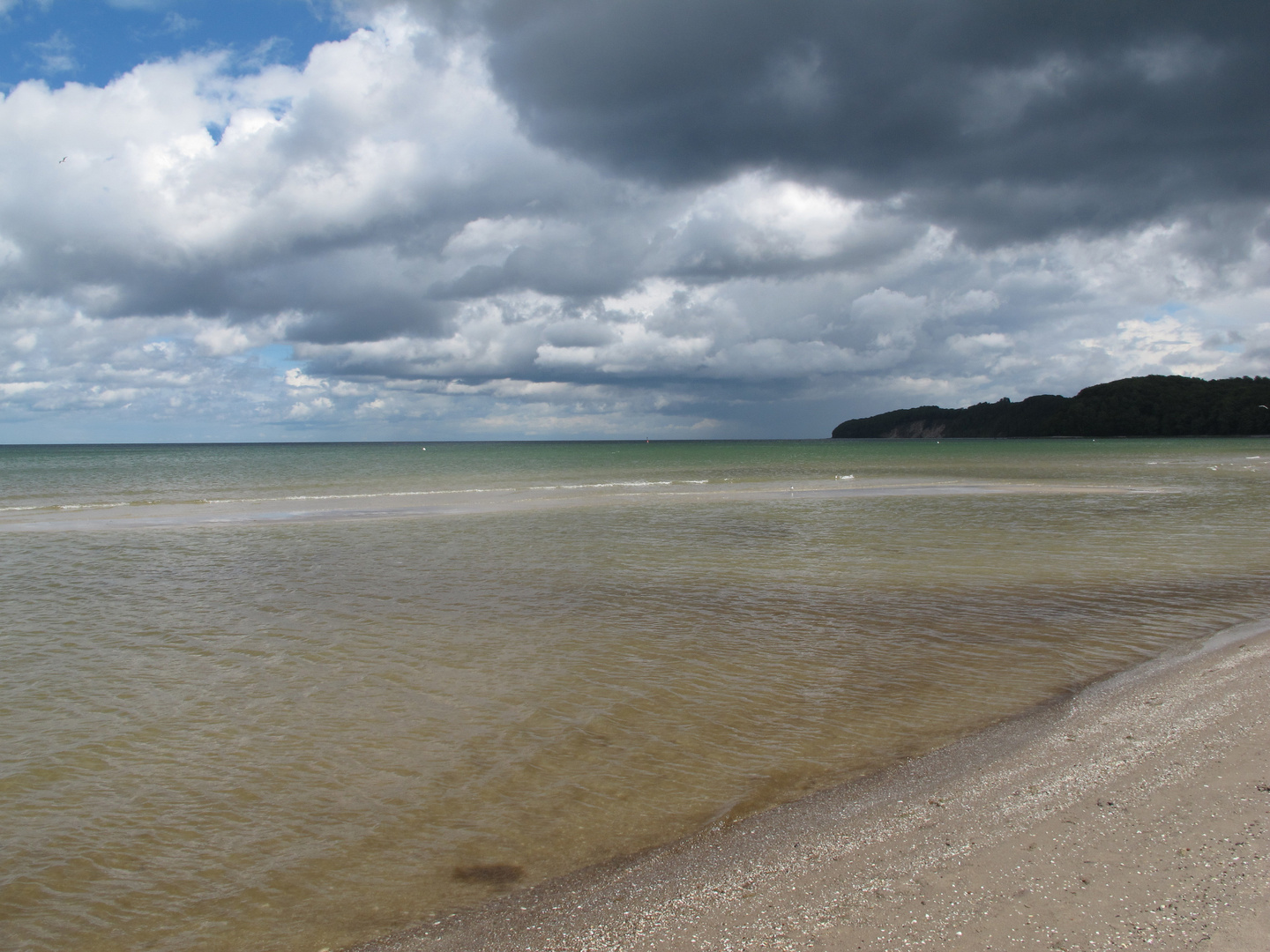 Wolken und Meer