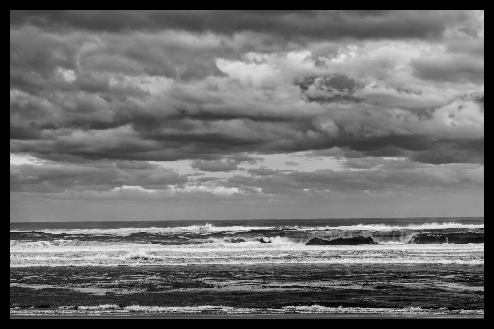 Wolken und Meer SW