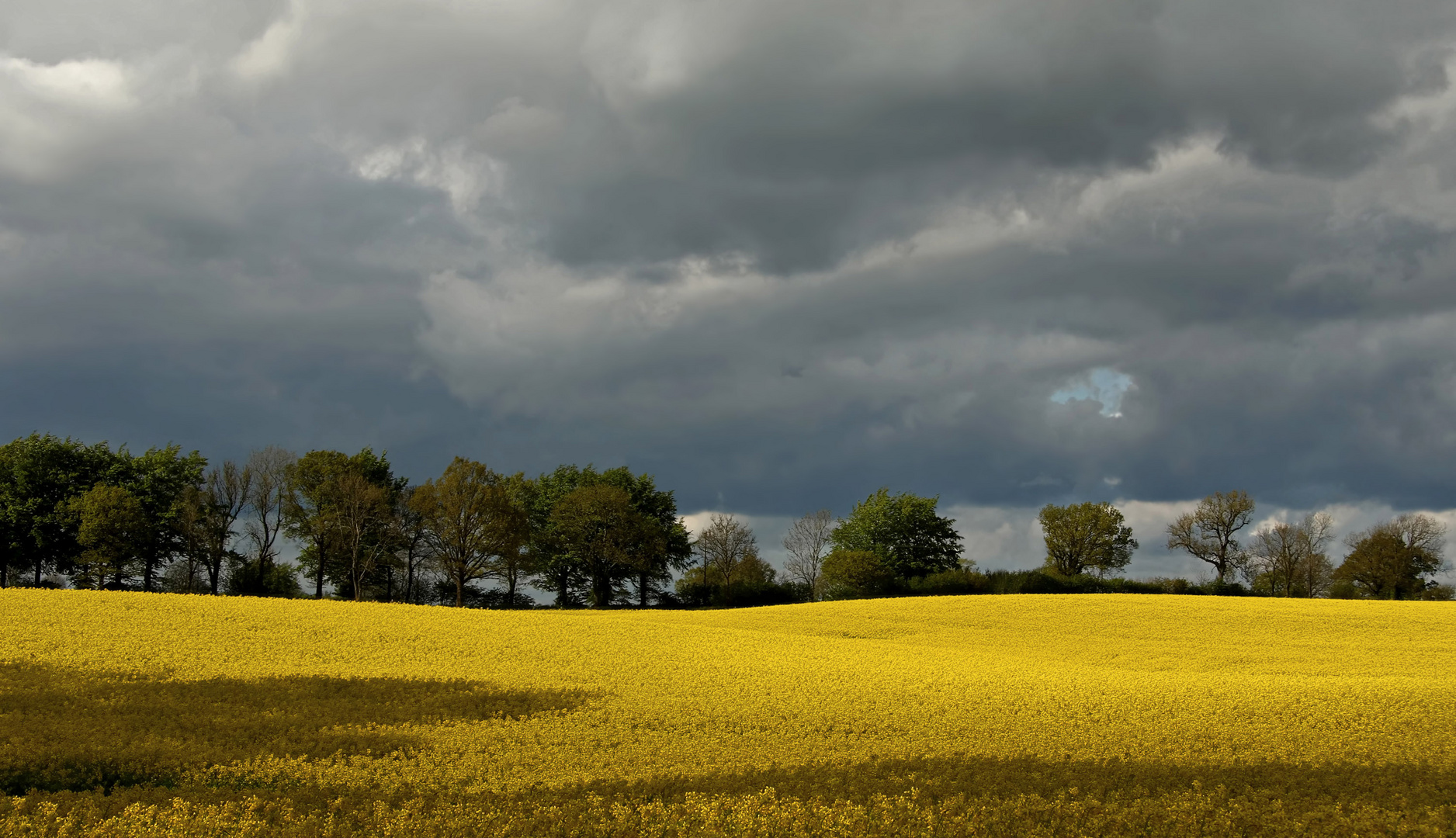 Wolken und Raps