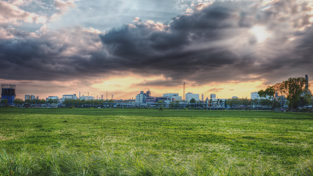 Wolken und Sonne 