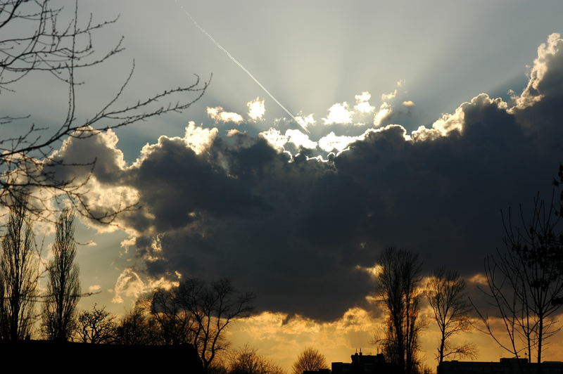 Wolken und Sonne über Herne