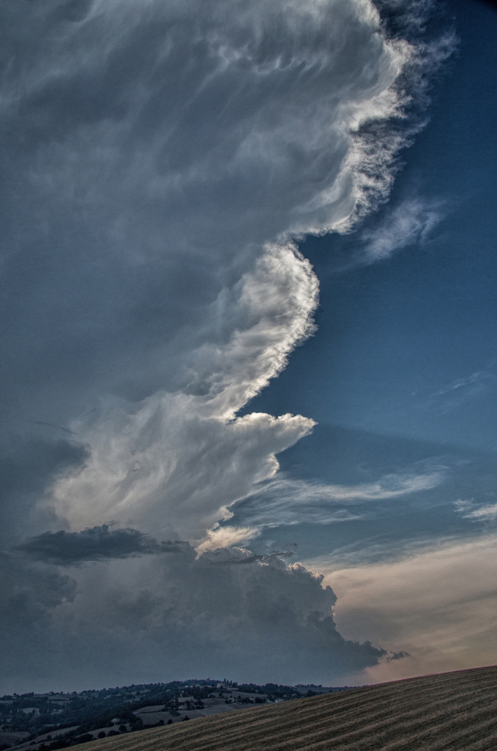 Wolken und Wind