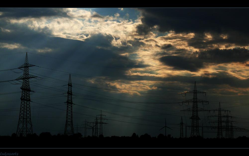 Wolken unter Strom